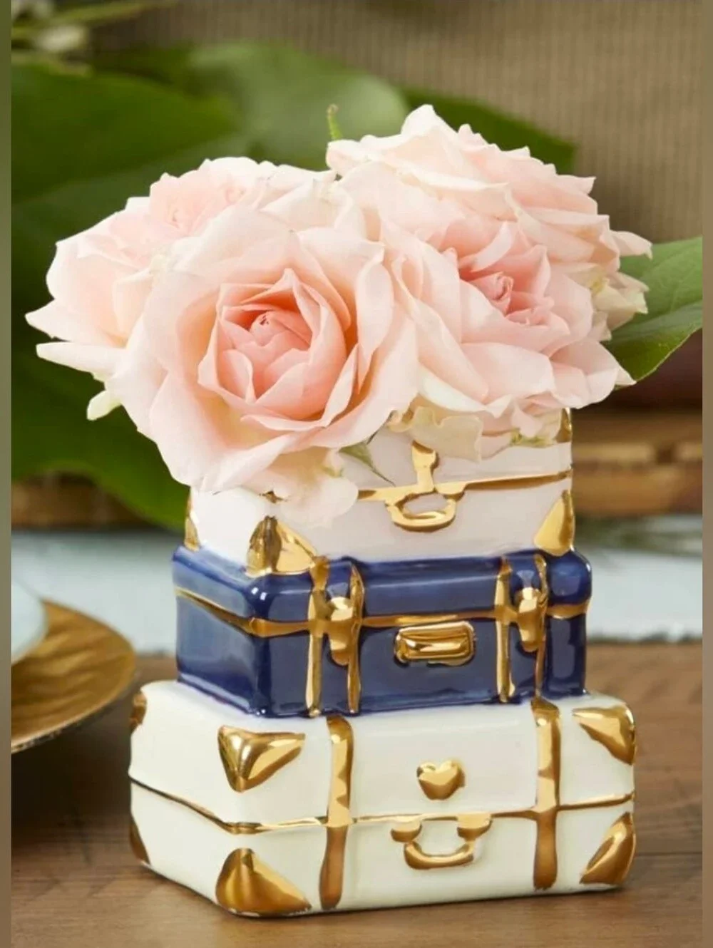 Kate Aspen Ceramic Porcelain Suitcase Ceramic Bud Vase 3.25 X 3